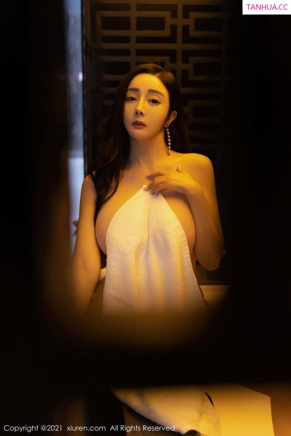 允薾  [XiuRen]高清写真图 2021.11.02 No.4155 允薾第62张图片
